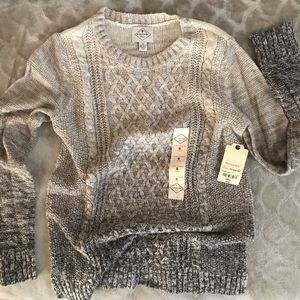 Ladies Sweater size small